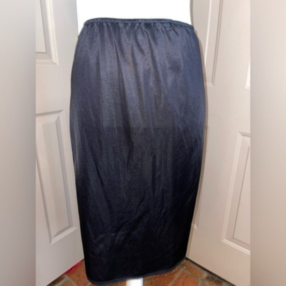 Vintage nylon tricot black 1/2 slip with double side slits & lace trim Small